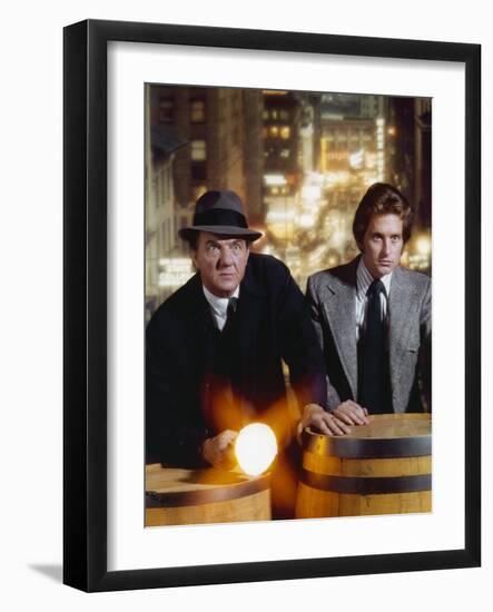 Les Rues by San Francisco THE STREETS OF SAN FRANCISCO with Karl Malden and Michael Douglas, 1972-7-null-Framed Photo