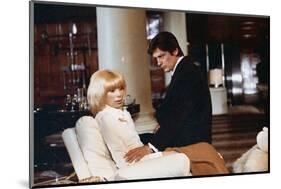 Les seins by glace Icy Breasts by Georges Lautner with Mireille Darc and Alain Delon, 1974 (photo)-null-Mounted Photo