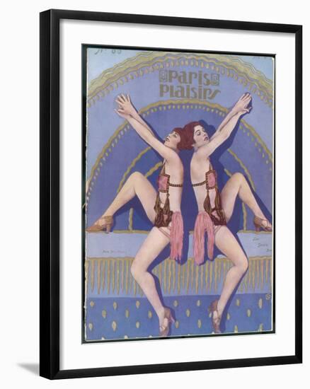 Les Soeurs Irvin' the Irvin Twin Sisters, Each Posed in a Mirror Image of the Other-null-Framed Photographic Print