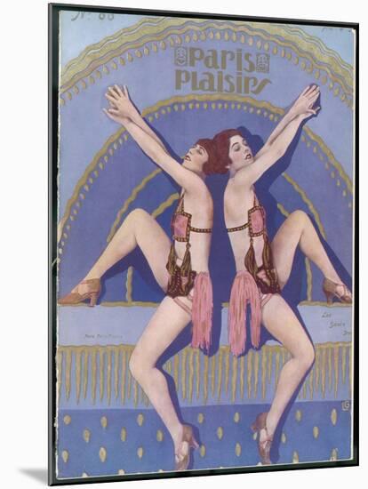 Les Soeurs Irvin' the Irvin Twin Sisters, Each Posed in a Mirror Image of the Other-null-Mounted Photographic Print