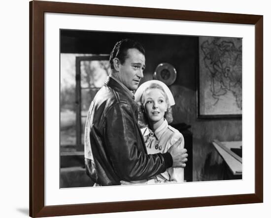 Les tigres volants FLYING TIGERS by DavidMiller with Anna Lee, John Wayne, 1942 (b/w photo)-null-Framed Photo