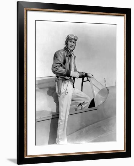 Les tigres volants FLYING TIGERS by DavidMiller with John Wayne, 1942 (b/w photo)-null-Framed Photo