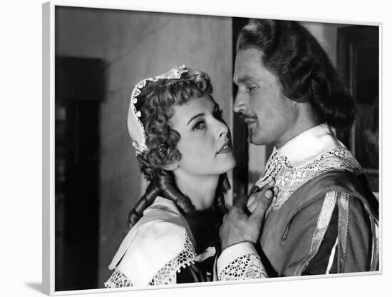 LES TROIS MOUSQUETAIRES, 1953 directed by ANDRE HUNEBELLE Danielle Godet and Georges Marchal (b/w p-null-Framed Photo