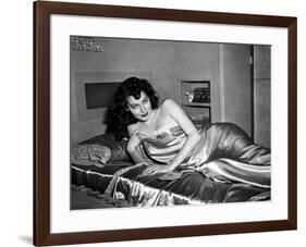 Les tueurs The killers A Man Alone by Robert Siodmak with Ava Gardner, 1946 (d'apres Ernest Hemingw-null-Framed Photo