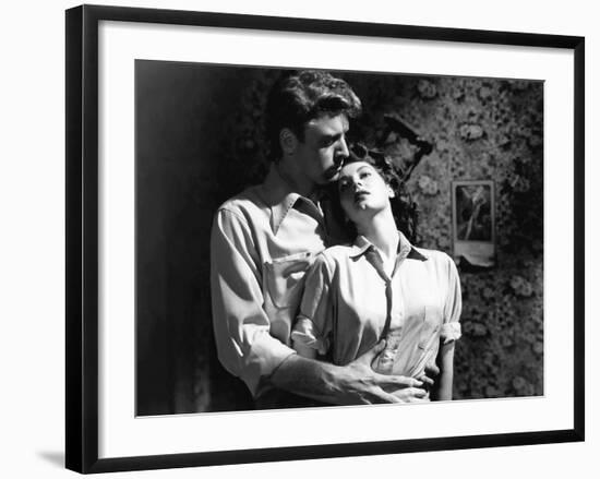 Les tueurs The killers A Man Alone by Robert Siodmak with Burt Lancaster, Ava Gardner, 1946 (d'apre-null-Framed Photo