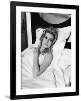 LES VACANCES PORTUGAISES, 1963 directed by PIERRE KAST Catherine Deneuve (b/w photo)-null-Framed Photo