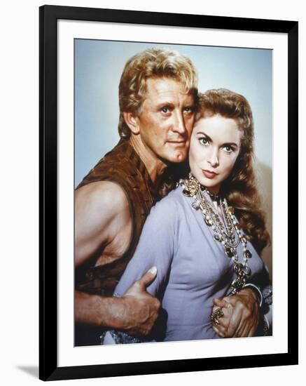 Les Vikings by Richard Fleischer with Kirk Douglas and Janet Leigh en, 1958 (photo)-null-Framed Photo