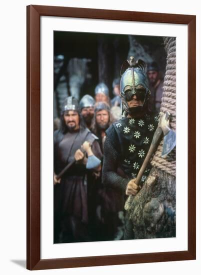 Les Vikings by Richard Fleischer with Kirk Douglas en, 1958 (photo)-null-Framed Photo