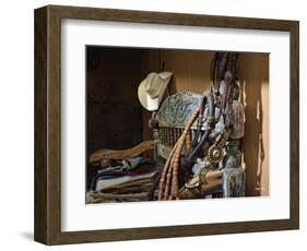 Les Voit Bit, Hackmore-Barry Hart-Framed Art Print