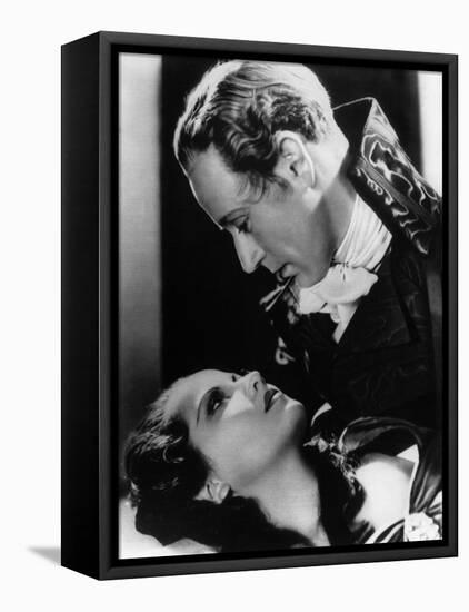 Leslie Howard and Merle Oberon: The Scarlet Pimpernel, 1934-null-Framed Stretched Canvas