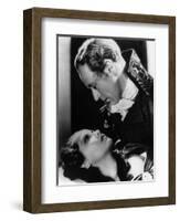 Leslie Howard and Merle Oberon: The Scarlet Pimpernel, 1934-null-Framed Photographic Print