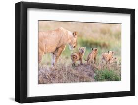 Let's Go Mom-Ted Taylor-Framed Photographic Print