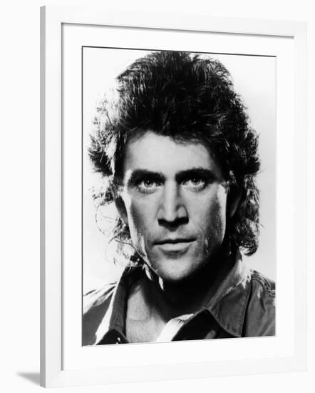 LETHAL WEAPON, 1987 directed by RICHARD DONNER Mel Gibson (b/w photo)-null-Framed Photo