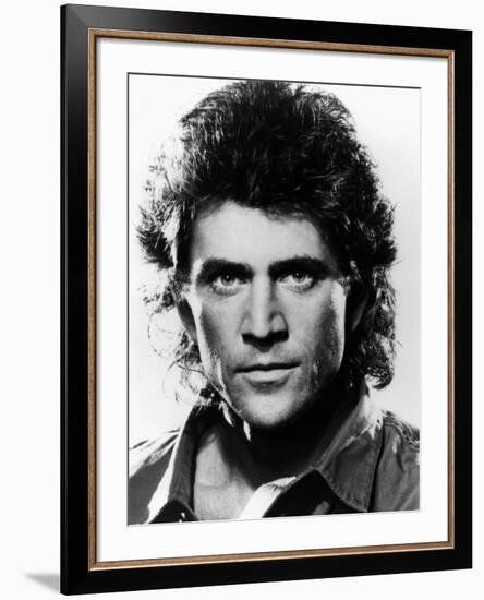 LETHAL WEAPON, 1987 directed by RICHARD DONNER Mel Gibson (b/w photo)-null-Framed Photo