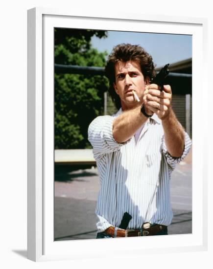 LETHAL WEAPON, 1987 directed by RICHARD DONNER Mel Gibson (photo)-null-Framed Photo