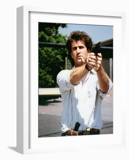 LETHAL WEAPON, 1987 directed by RICHARD DONNER Mel Gibson (photo)-null-Framed Photo