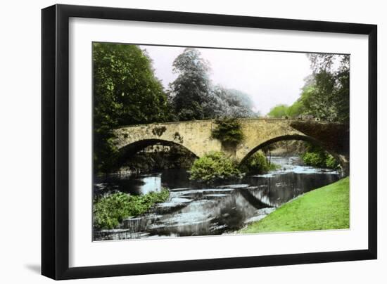 Leven's Bridge, Kendal, Cumbria, 1926-null-Framed Giclee Print