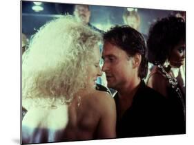 Liaison fatale Fatal attraction by Adrian Lyne with Glenn Close and Michael Douglas, 1987 (photo)-null-Mounted Photo
