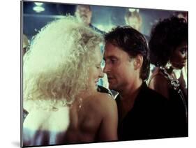 Liaison fatale Fatal attraction by Adrian Lyne with Glenn Close and Michael Douglas, 1987 (photo)-null-Mounted Photo