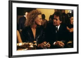 Liaison fatale Fatal attraction by Adrian Lyne with Glenn Close and Michael Douglas, 1987 (photo)-null-Framed Photo