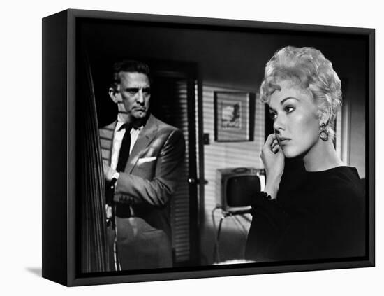 Liaisons Secretes STRANGERS WHEN WE MEET by Richard Quine with Kim Novak and Kirk Douglas, 1960 (b/-null-Framed Stretched Canvas
