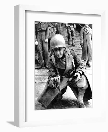 Liberation of France, 1944-null-Framed Giclee Print