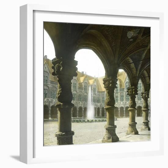 Liege (Belgium), the Courtyard and Gallery of the Law Courts-Leon, Levy et Fils-Framed Photographic Print