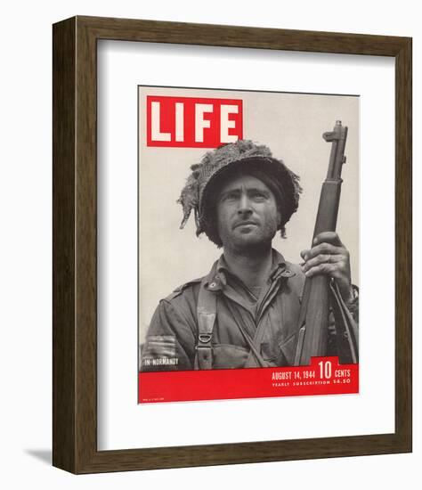 LIFE GI in Normandy 1944-null-Framed Premium Giclee Print