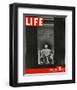 LIFE Lincoln Memorial 1946-null-Framed Art Print