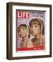 LIFE Shirley MacLaine & Daughter-null-Framed Art Print