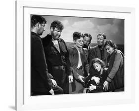 Lifeboat by Alfred Hitchcock, 1944-null-Framed Photo