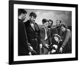 Lifeboat by Alfred Hitchcock, 1944-null-Framed Photo
