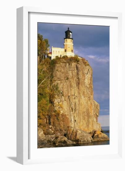 Lighthouse Split Rock Lighthouse and Lake Superior-null-Framed Photographic Print