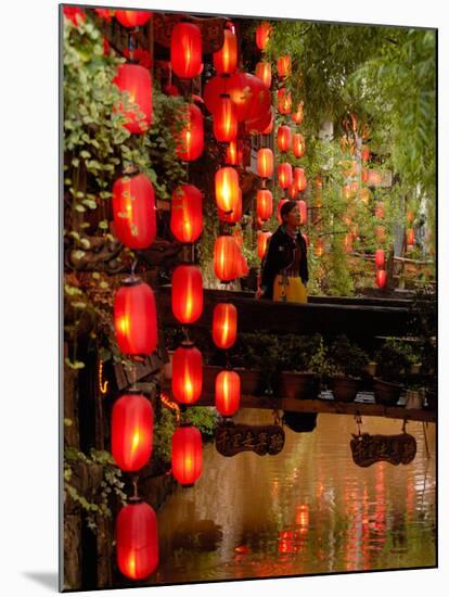 Lijiang, Yunnan Province, China-Pete Oxford-Mounted Photographic Print