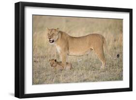 Lil Protection-Susann Parker-Framed Photographic Print