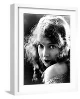 Lillian Gish, Late Teens-null-Framed Photo