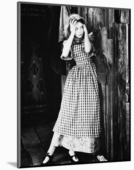 Lillian Gish-null-Mounted Photo