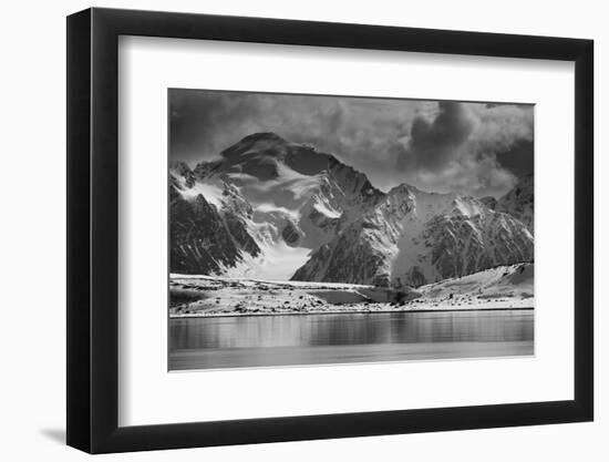 Lilliehookbreen Glacier, Spitsbergen, Svalbard Islands, Norway.-Sergio Pitamitz-Framed Photographic Print