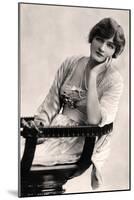 Lily Elsie (1886-196), English Actress, Early 20th Century-Rita Martin-Mounted Giclee Print