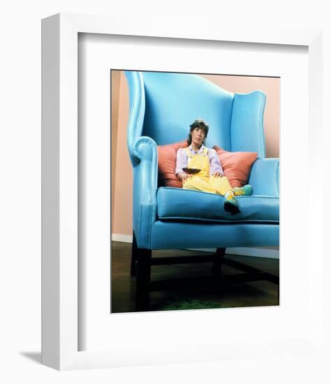 Lily Tomlin - The Incredible Shrinking Woman-null-Framed Photo