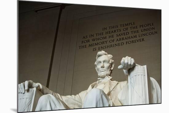 Lincoln Memorial in Washington, DC-Paul Souders-Mounted Photographic Print