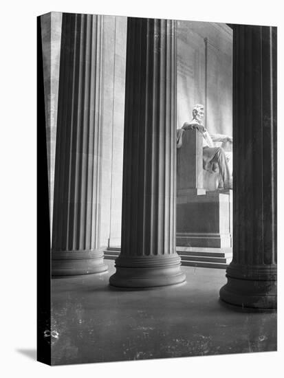 Lincoln Memorial-null-Stretched Canvas