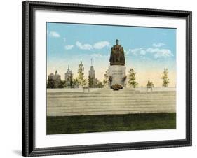 Lincoln Monument in Grant Park-null-Framed Photographic Print
