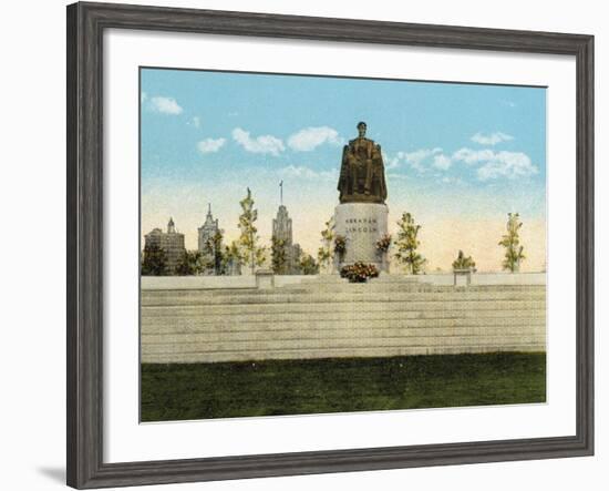 Lincoln Monument in Grant Park-null-Framed Photographic Print