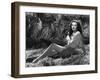 Linda Darnell dans les annees 40 in the 40's (b/w photo)-null-Framed Photo