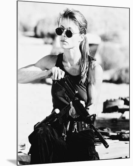 Linda Hamilton-null-Mounted Photo