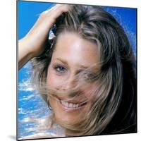 Lindsay Wagner-null-Mounted Photo