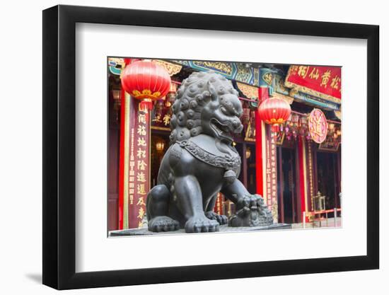 Lion Statue at Wong Tai Sin Temple, Wong Tai Sin, Kowloon, Hong Kong, China, Asia-Ian Trower-Framed Photographic Print