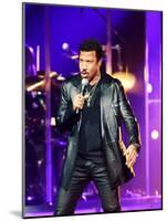 Lionel Richie-null-Mounted Photo