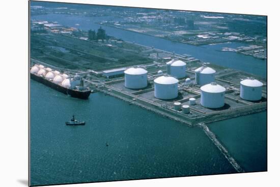 Liquefied Natural Gas Refinery-null-Mounted Photographic Print